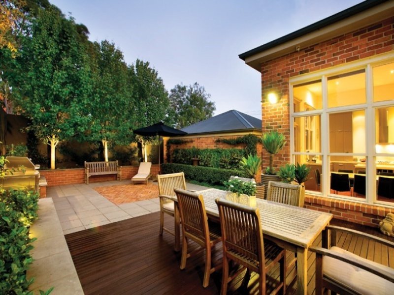 Property Gallery Thumbnail 9
