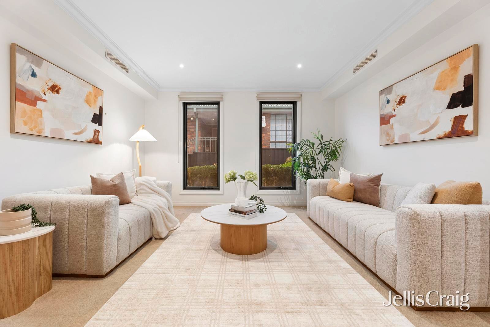 40 Leicester Avenue, Glen&nbsp;Waverley image 2