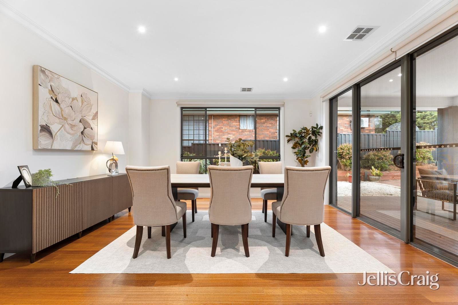 40 Leicester Avenue, Glen&nbsp;Waverley image 4