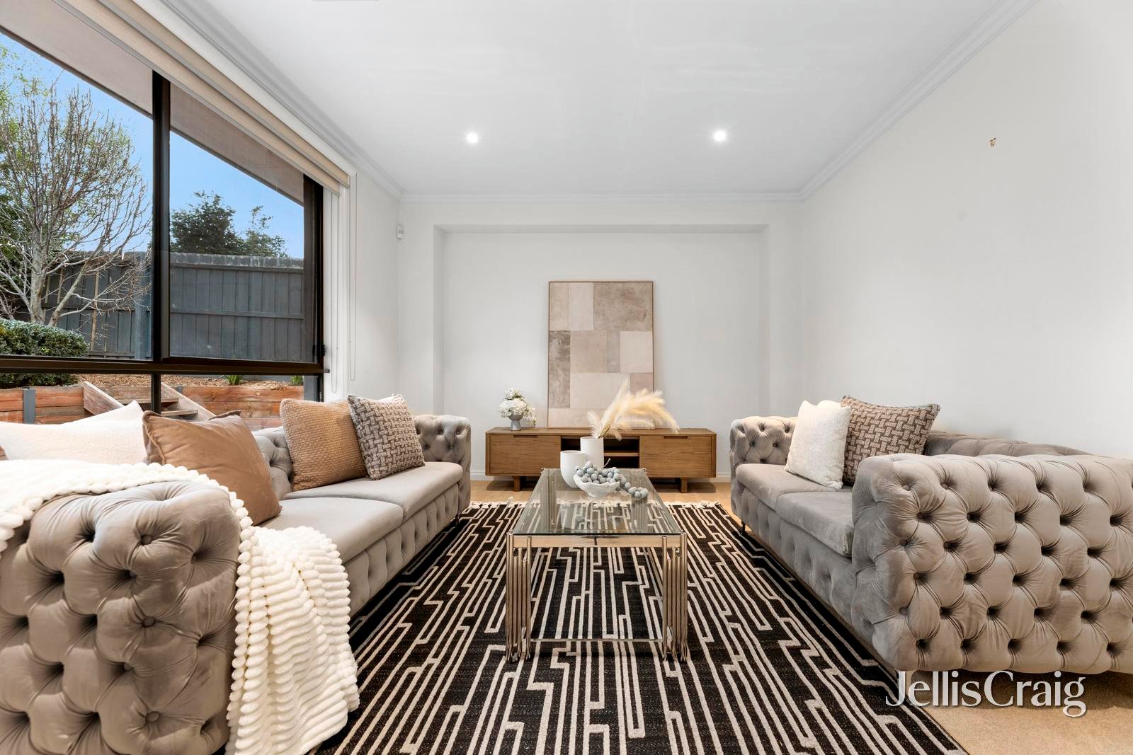 40 Leicester Avenue, Glen&nbsp;Waverley image 6