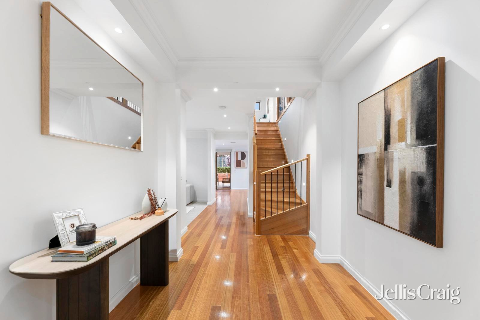 40 Leicester Avenue, Glen&nbsp;Waverley image 7
