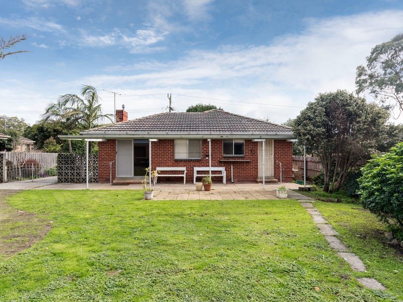 40 Lomond Avenue, Kilsyth image 8