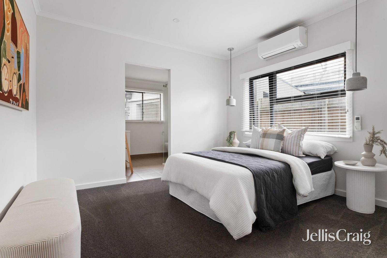 40 Longfellow Avenue, Mooroolbark image 7