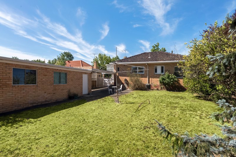 40 Marshall Road, Box Hill North image 6