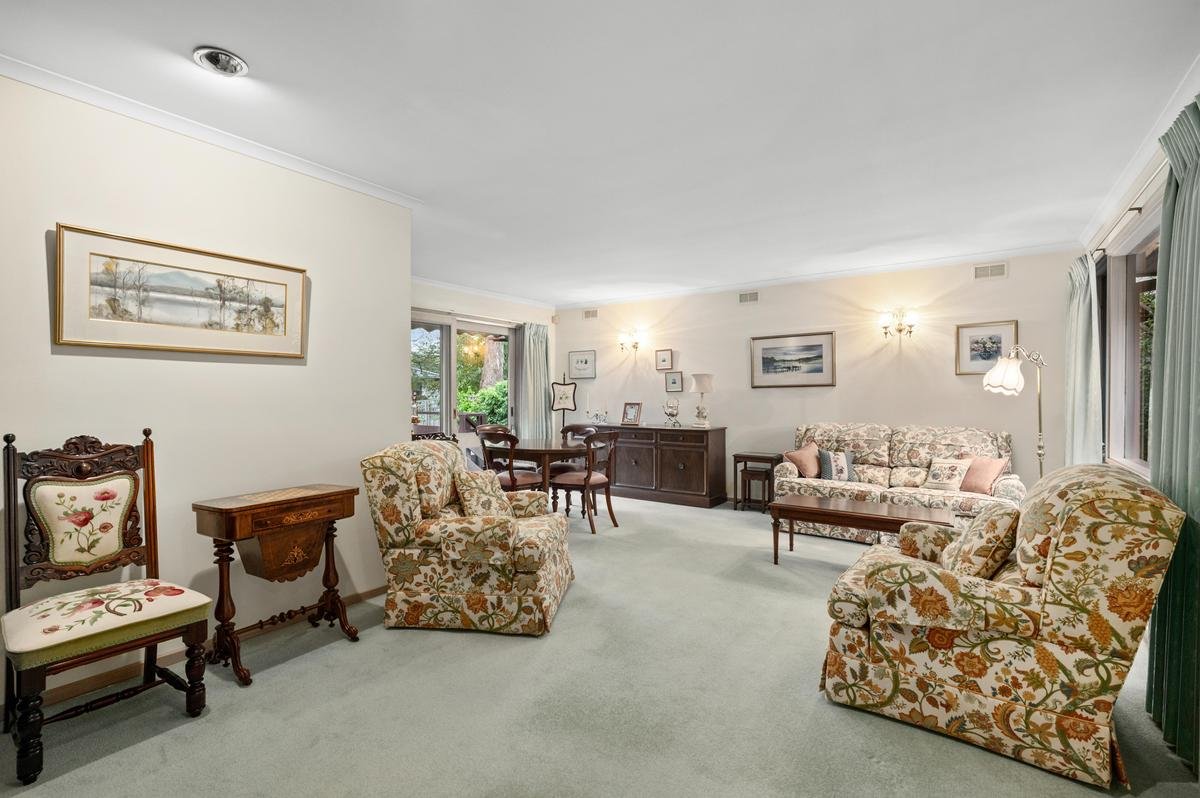 40 Myrtle Grove, Blackburn image 3