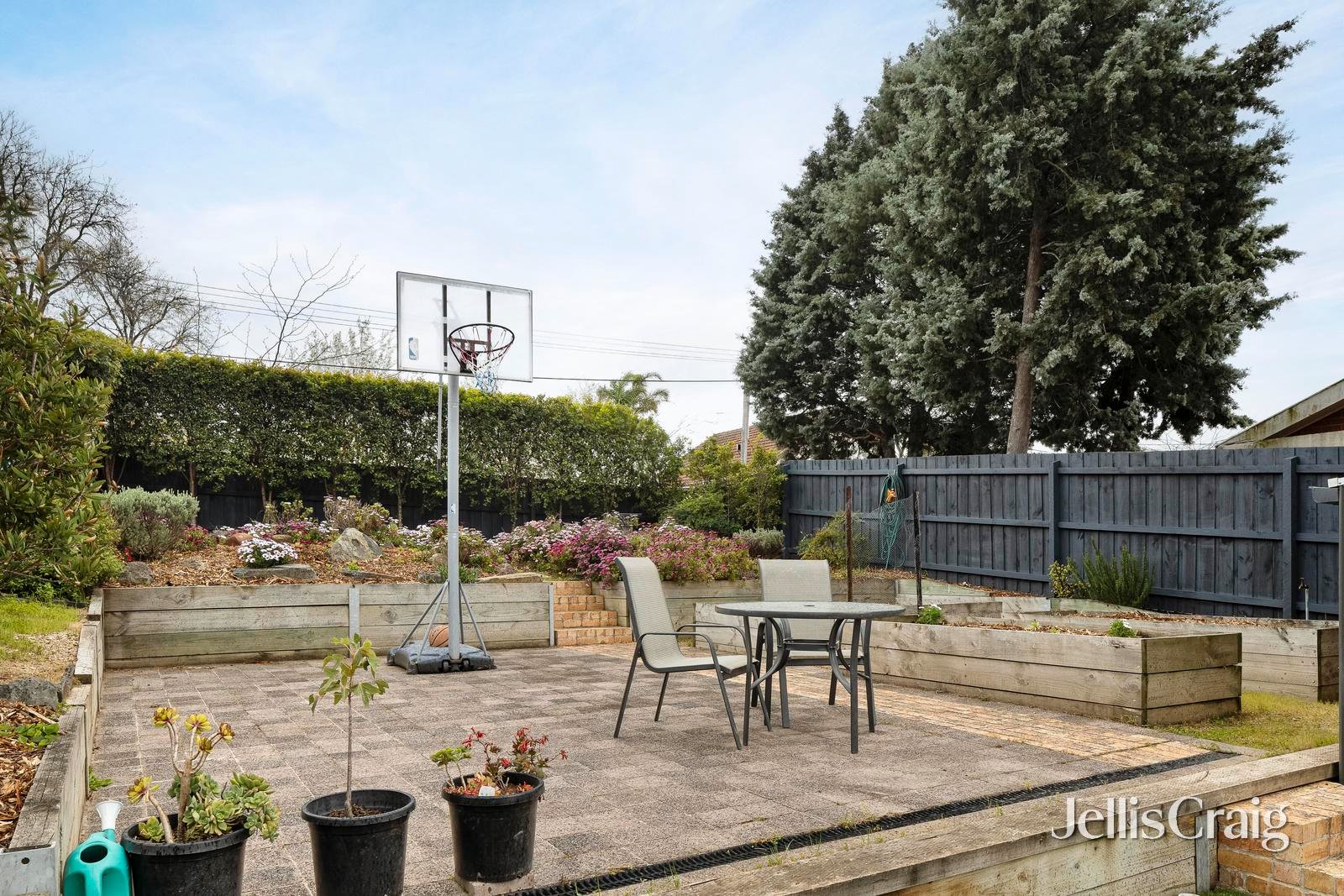 40 Park Crescent, Kew image 11