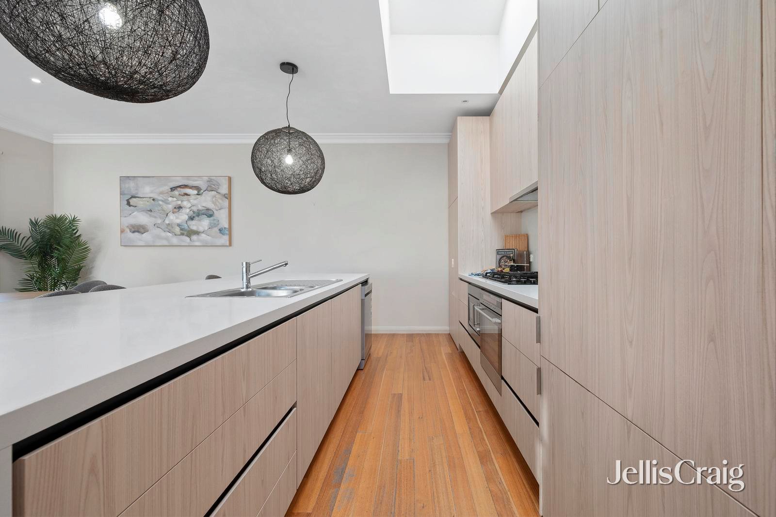 40 Passchendaele Street, Hampton image 8