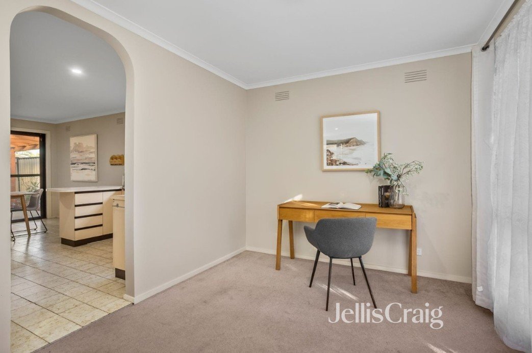 40 Rebecca Crescent, Altona Meadows image 4