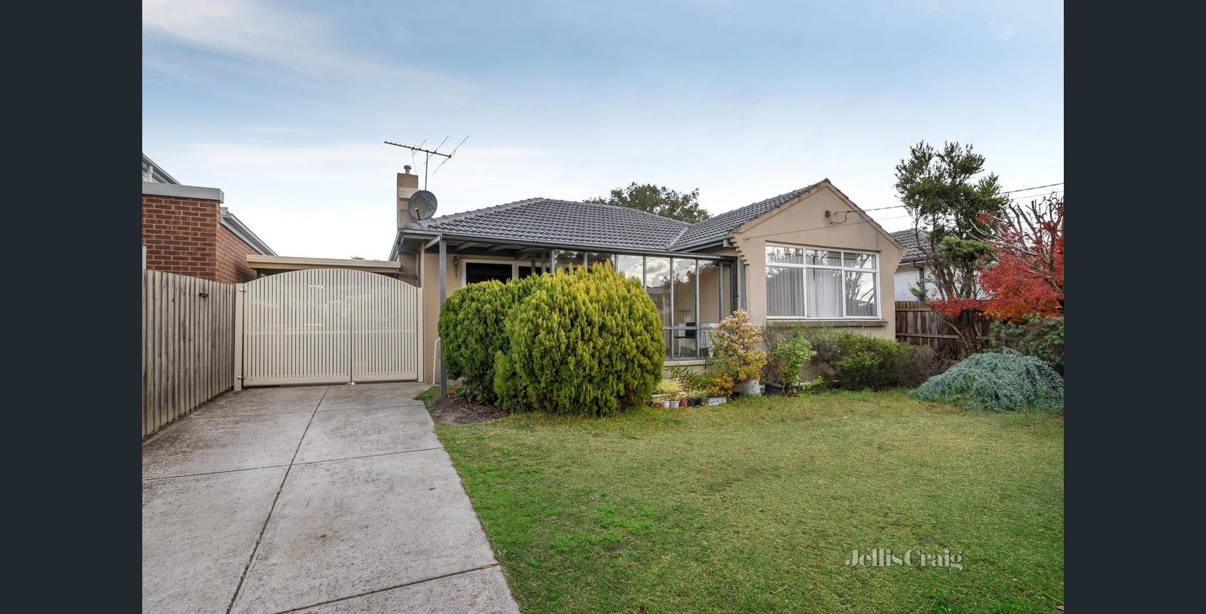 40 Romoly Drive, Forest&nbsp;Hill image 1