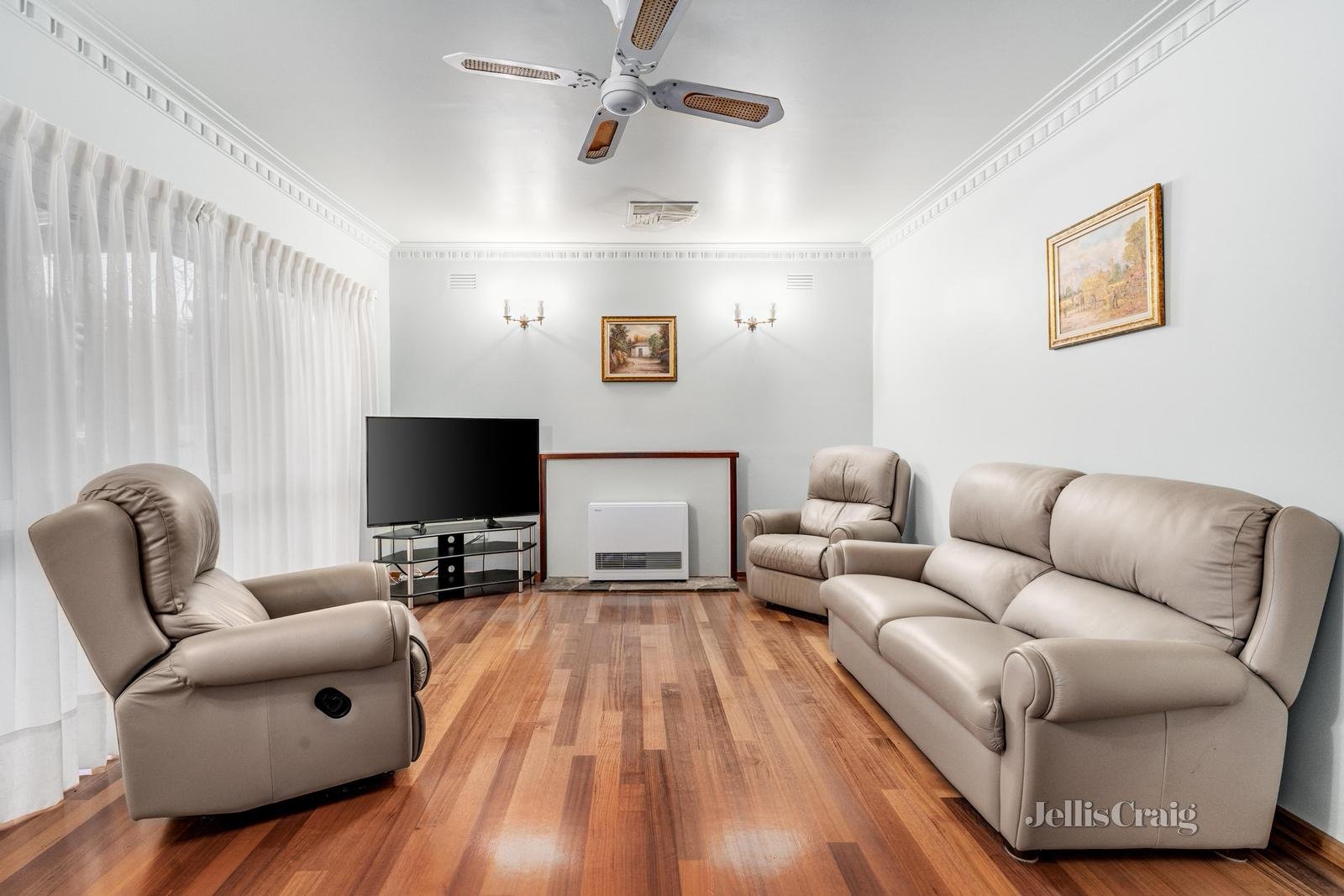 40 Romoly Drive, Forest Hill image 2