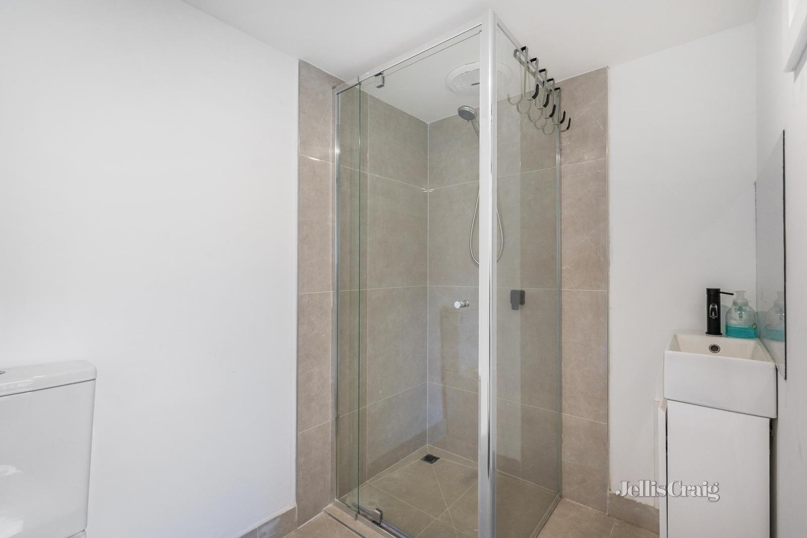 40 Romoly Drive, Forest Hill image 10