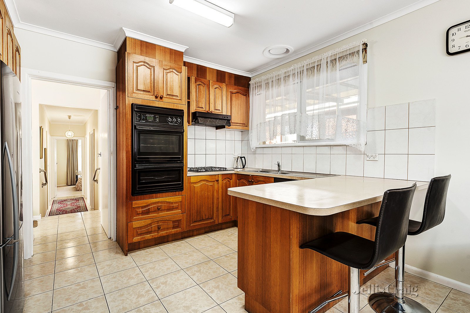 40 Saxonwood Drive, Doncaster East image 3