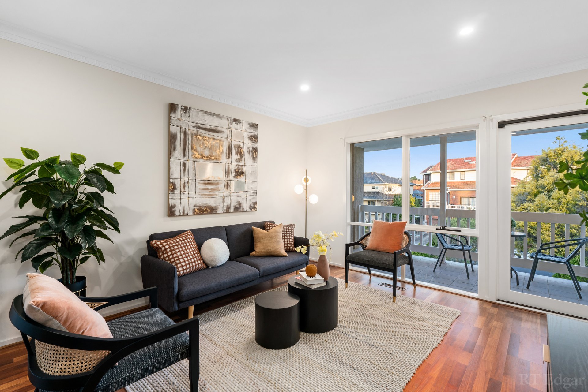 Property Gallery Thumbnail 7