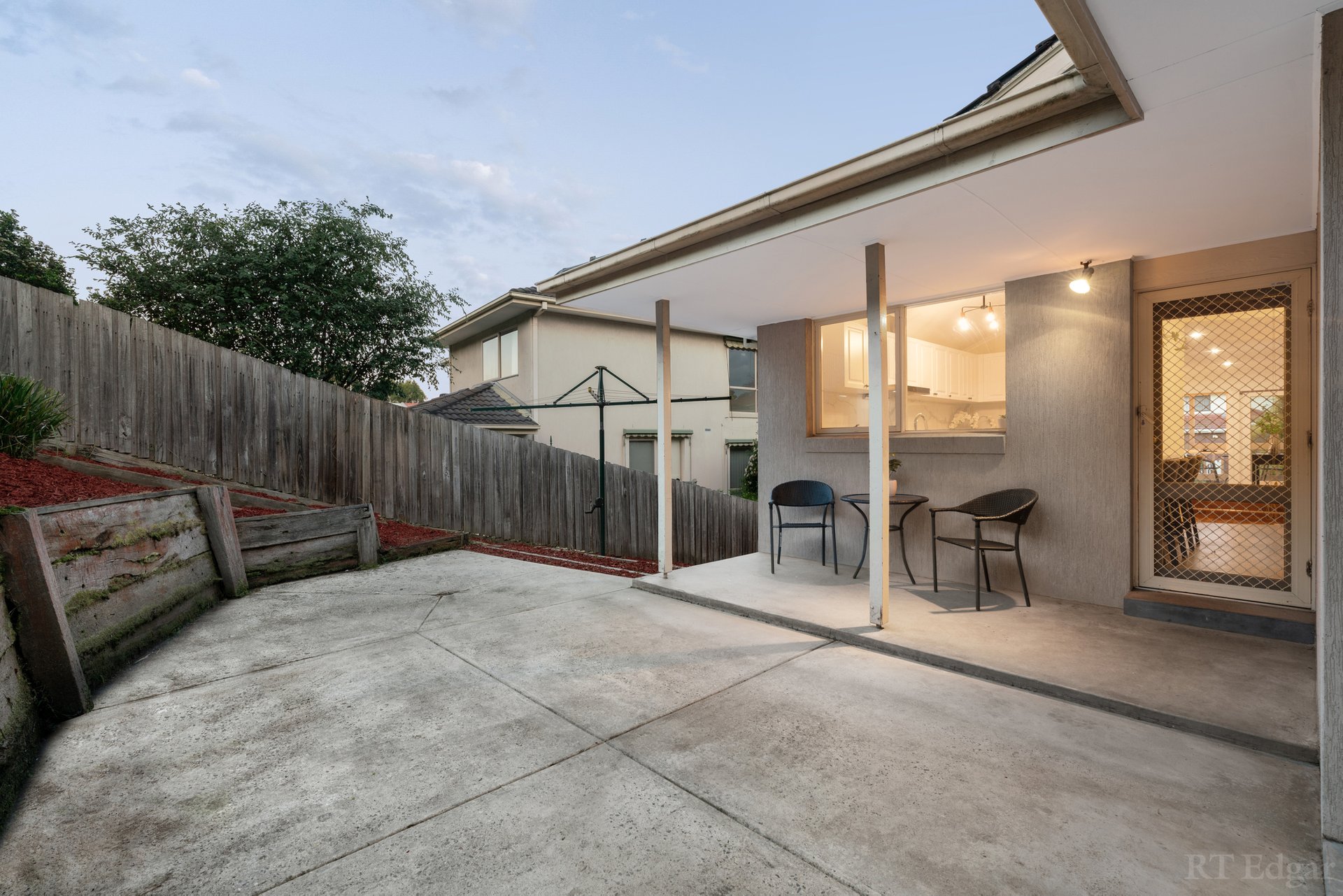 Property Gallery Thumbnail 18