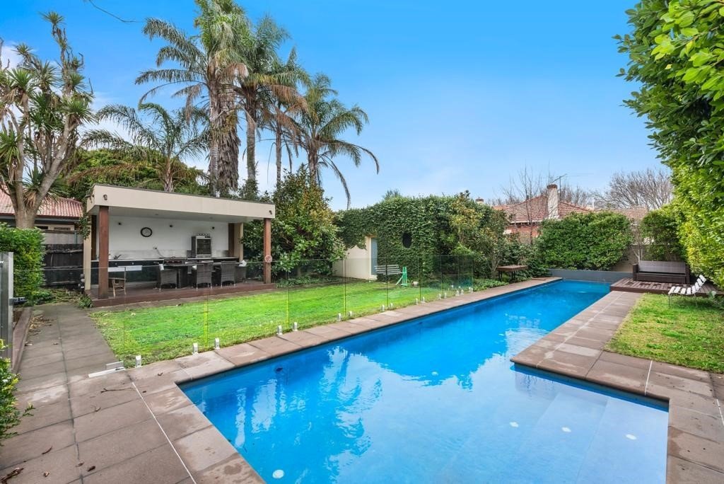 40 Shelley Street, Elwood image 1