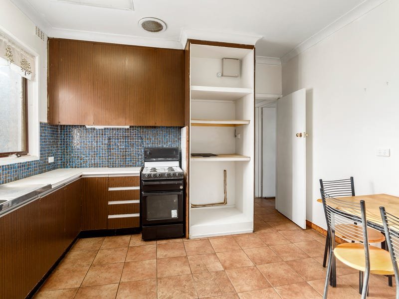 Property Gallery Thumbnail 3