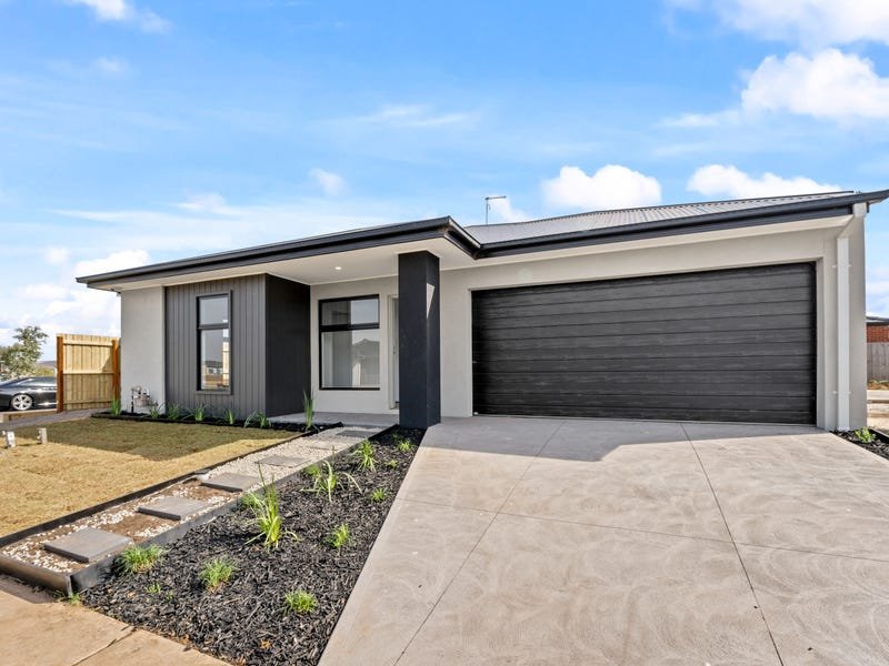 40 Surin Road, Tarneit image 2