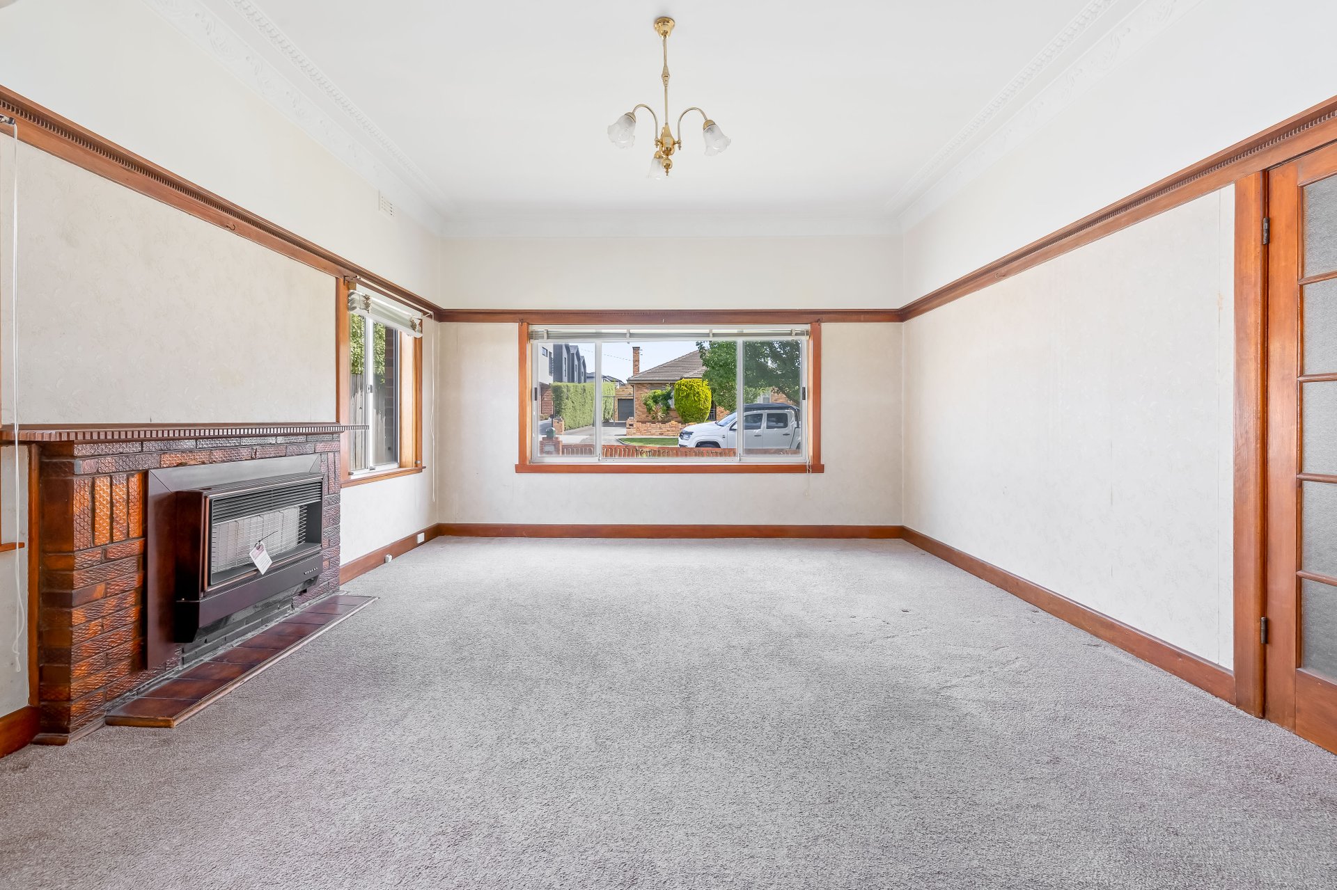 Property Gallery Thumbnail 2