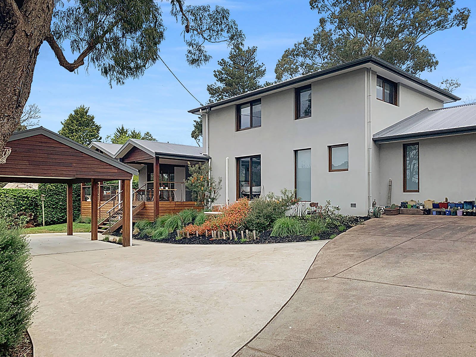 Property Gallery - Main Image