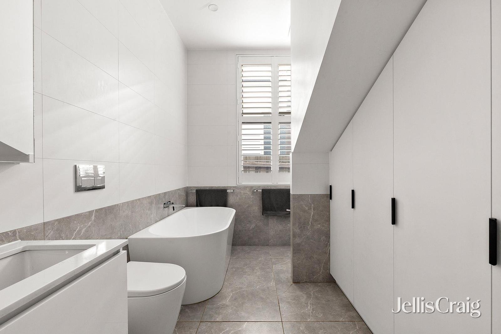 40 The Ridgeway, Kensington image 7