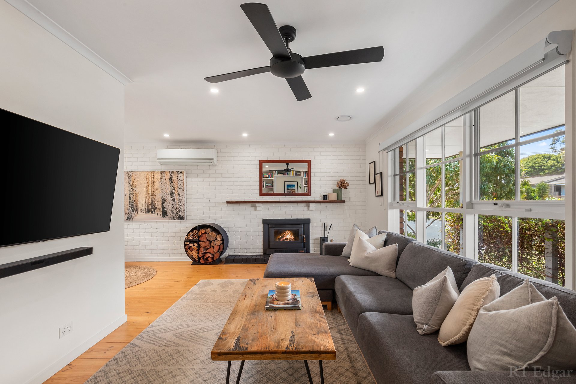 Property Gallery Thumbnail 3