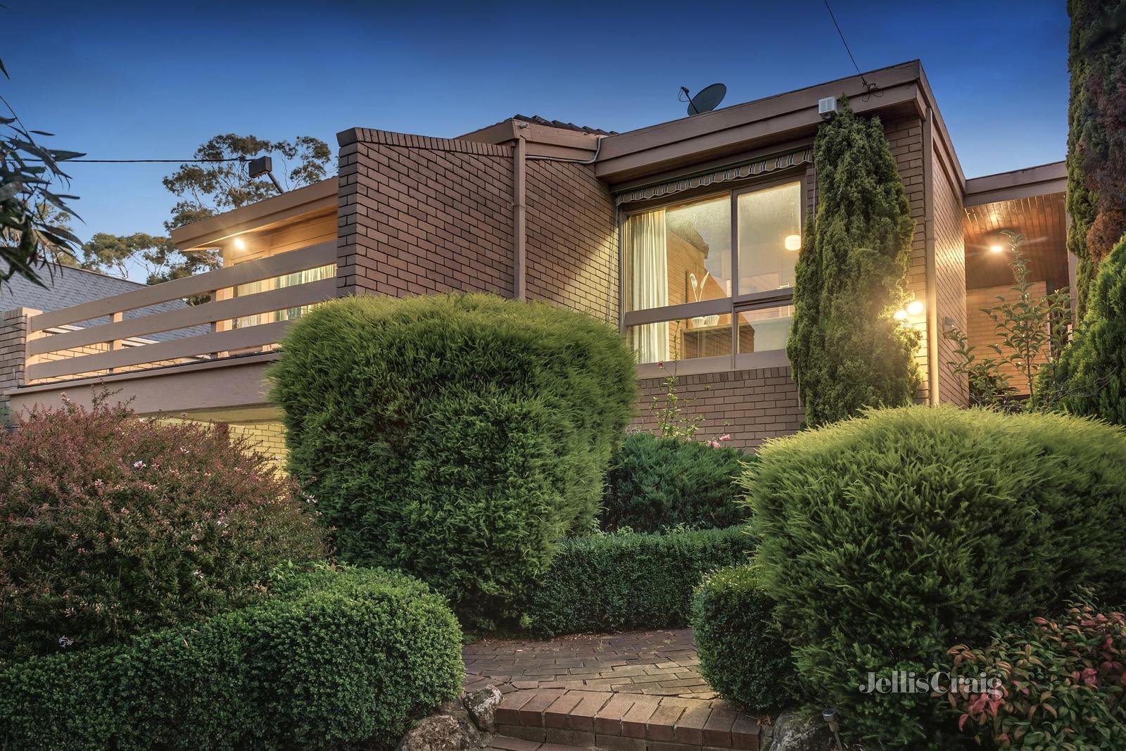 40 Unwin Street, Templestowe image 2