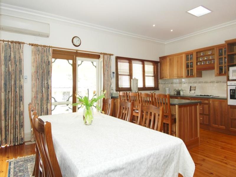 40 Upper Skene Street, Newtown image 6
