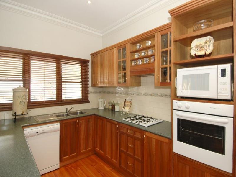 40 Upper Skene Street, Newtown image 8