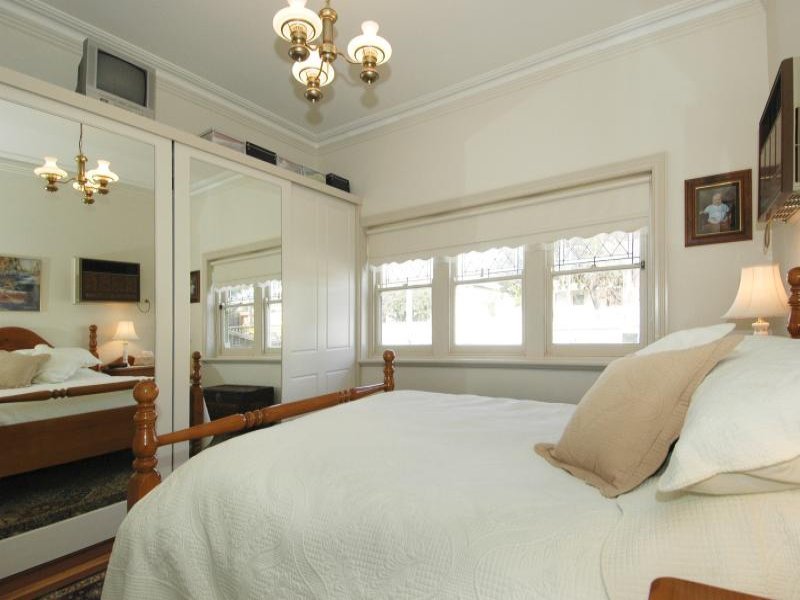 40 Upper Skene Street, Newtown image 9