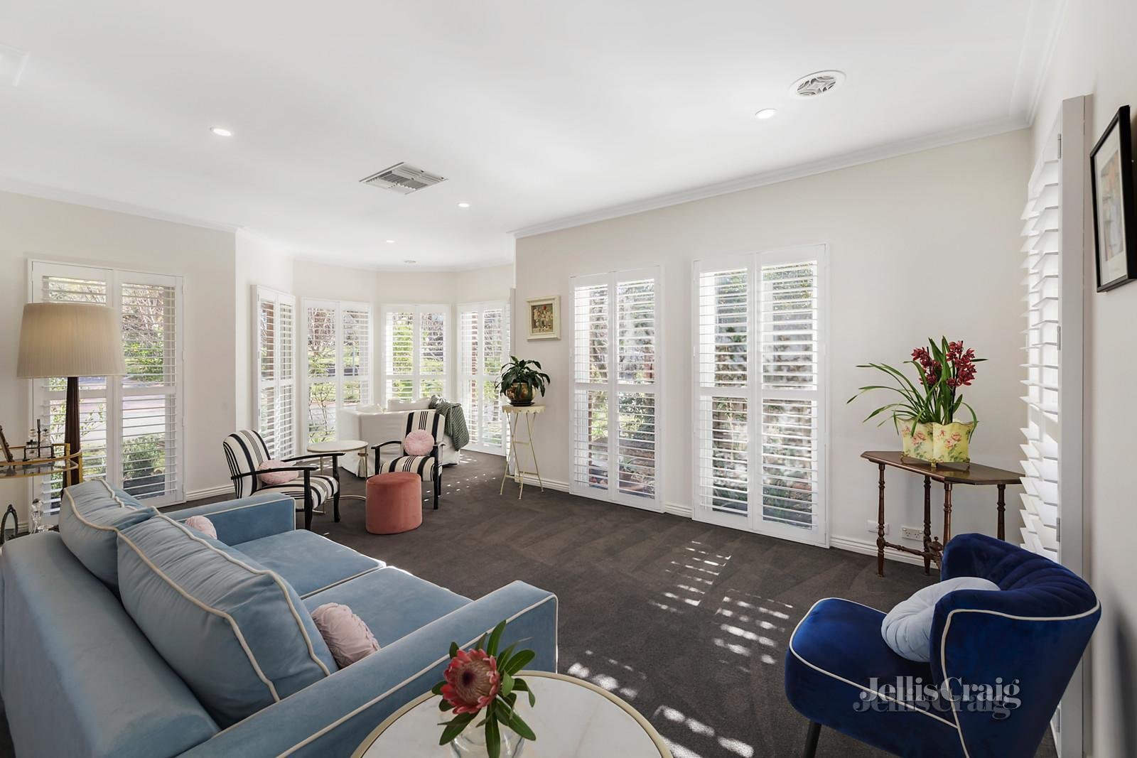 40 Vaughan Crescent, Kew image 2