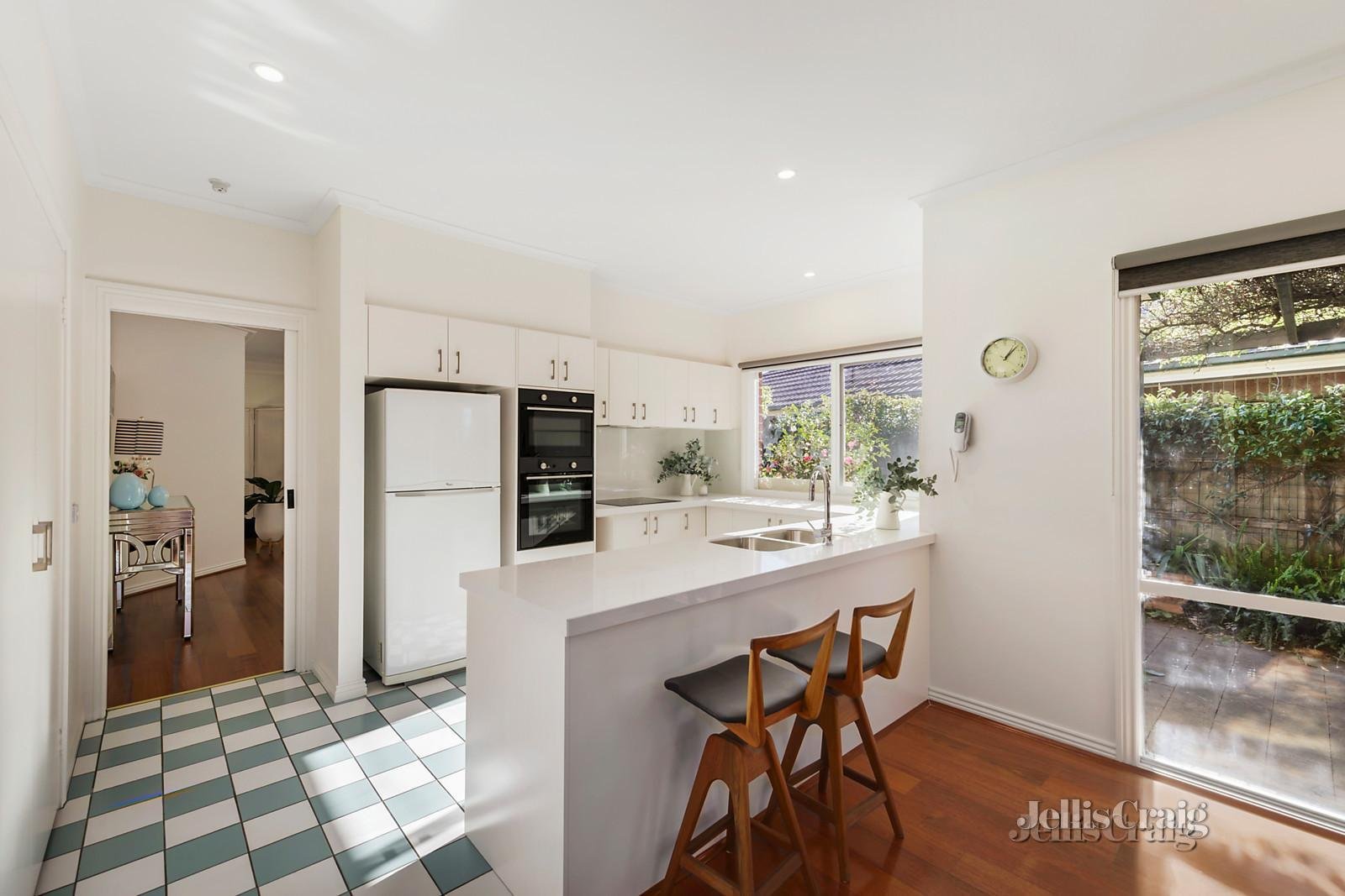 40 Vaughan Crescent, Kew image 7