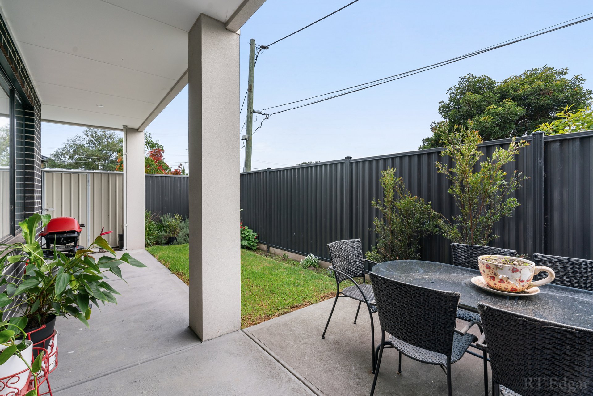 Property Gallery Thumbnail 6