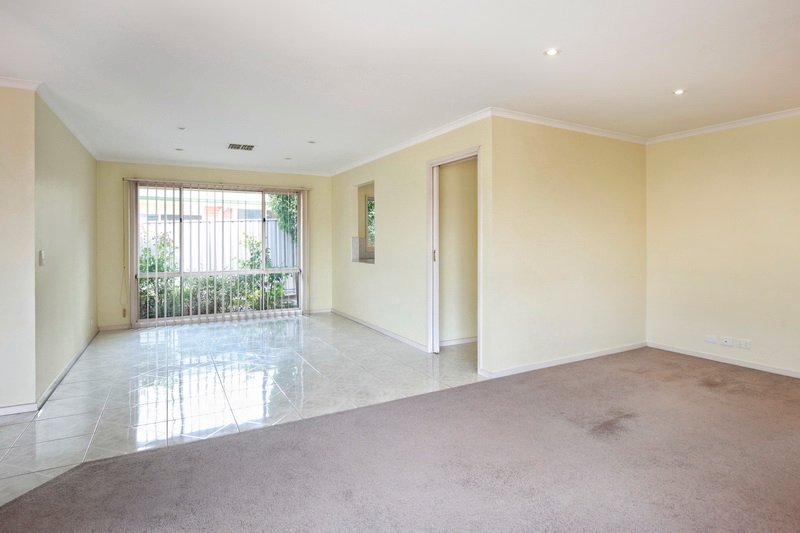 Property Gallery Thumbnail 6