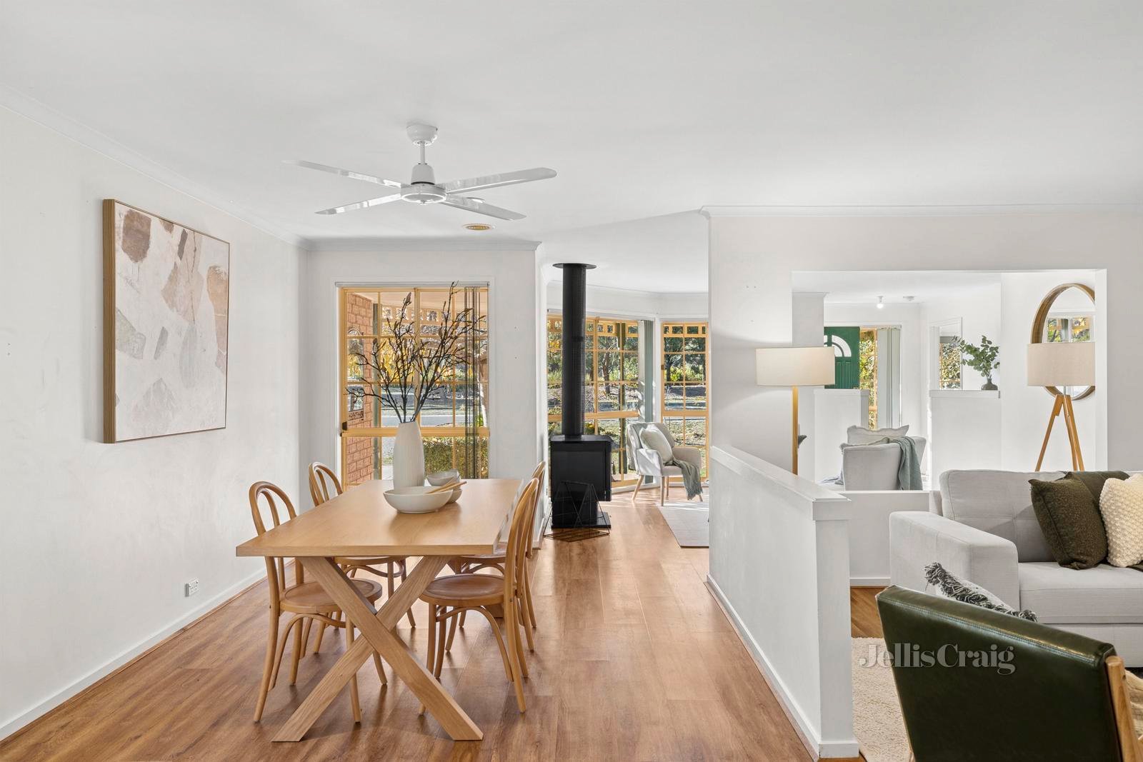 40 Washington Lane, Woodend image 5