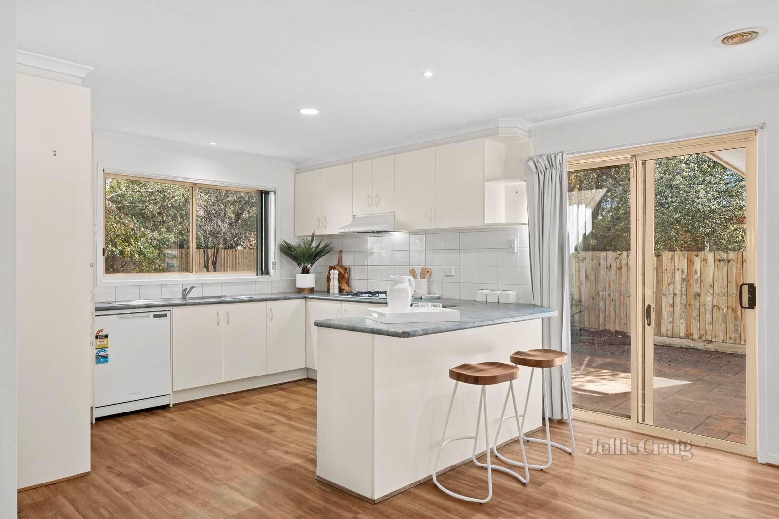 40 Washington Lane, Woodend image 7
