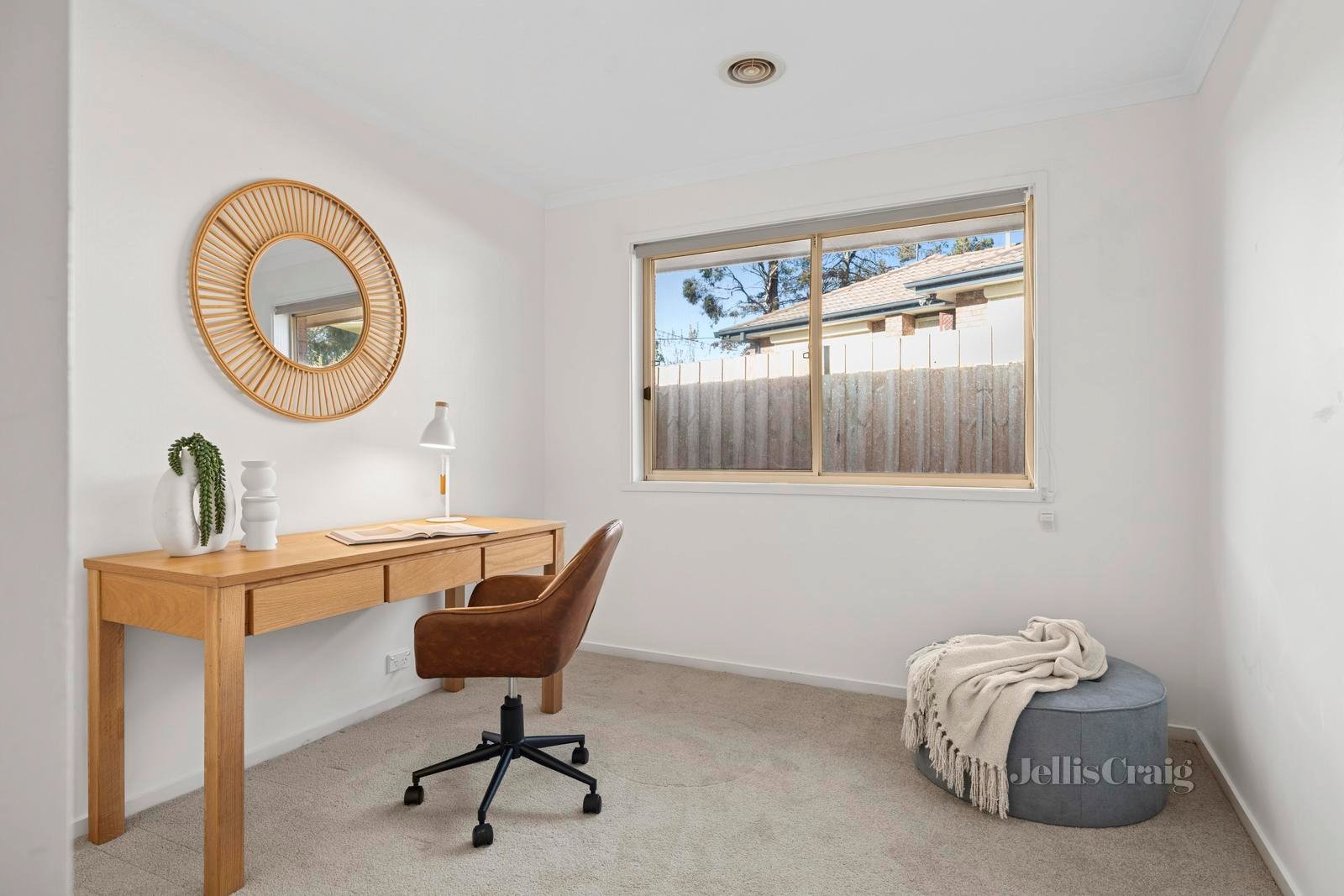 40 Washington Lane, Woodend image 12