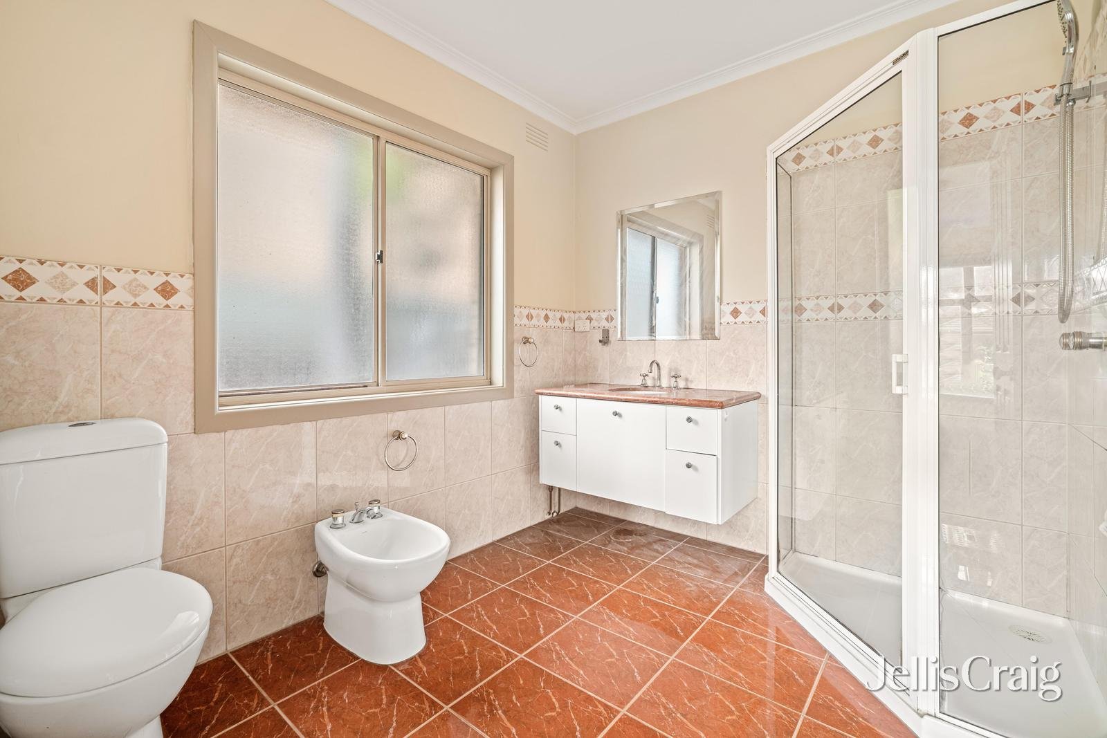 40 Weymar Street, Cheltenham image 10