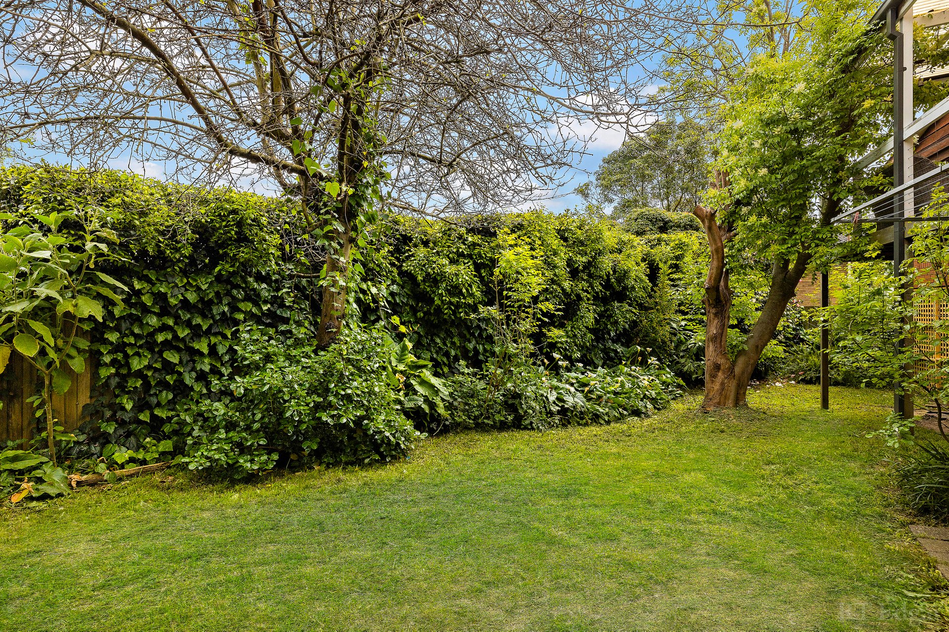 Property Gallery Thumbnail 10