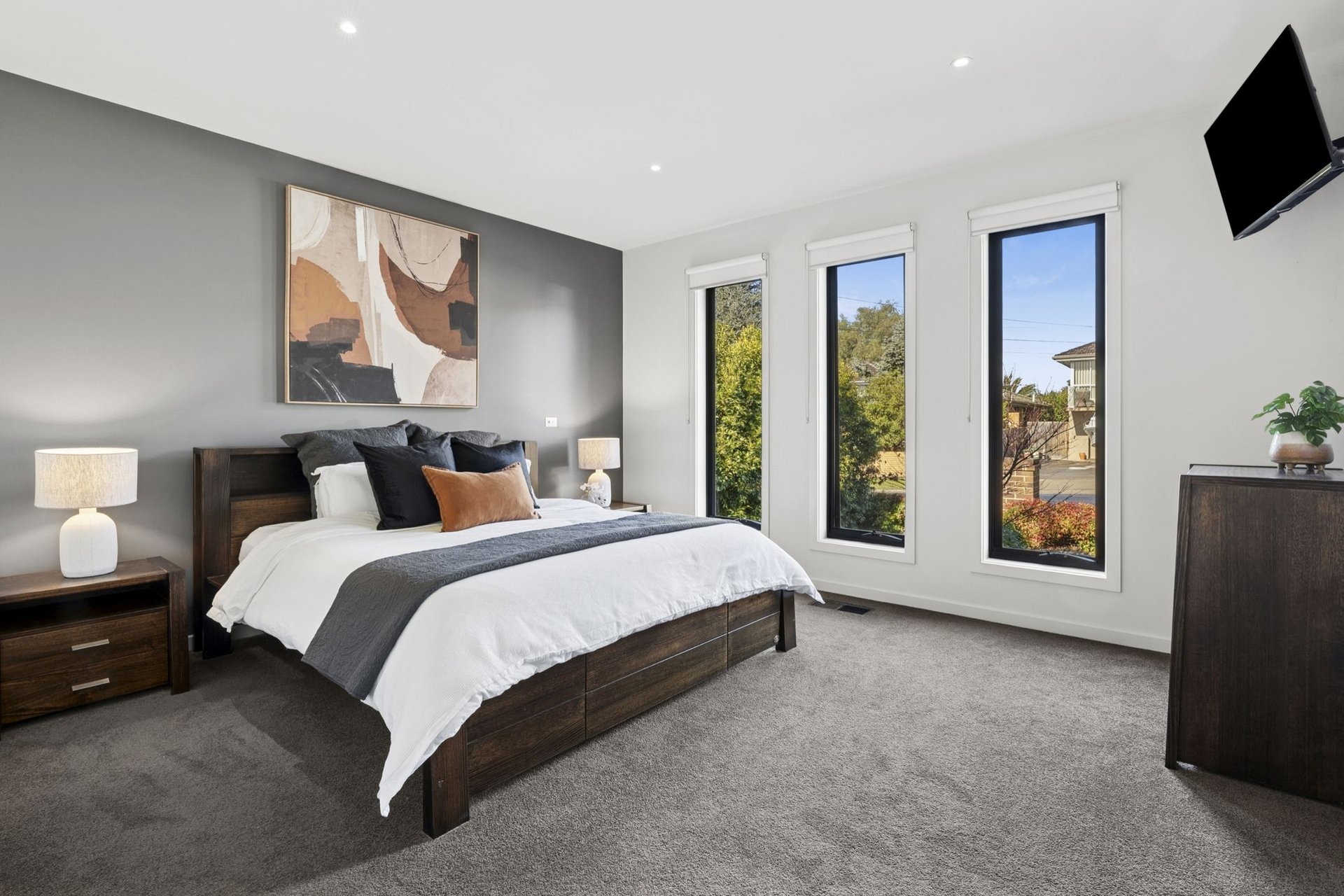 40 Wolseley Grove, Bell Post Hill image 8