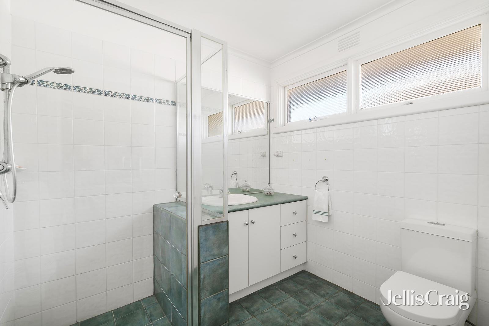 40 Worthing Road, Moorabbin image 9