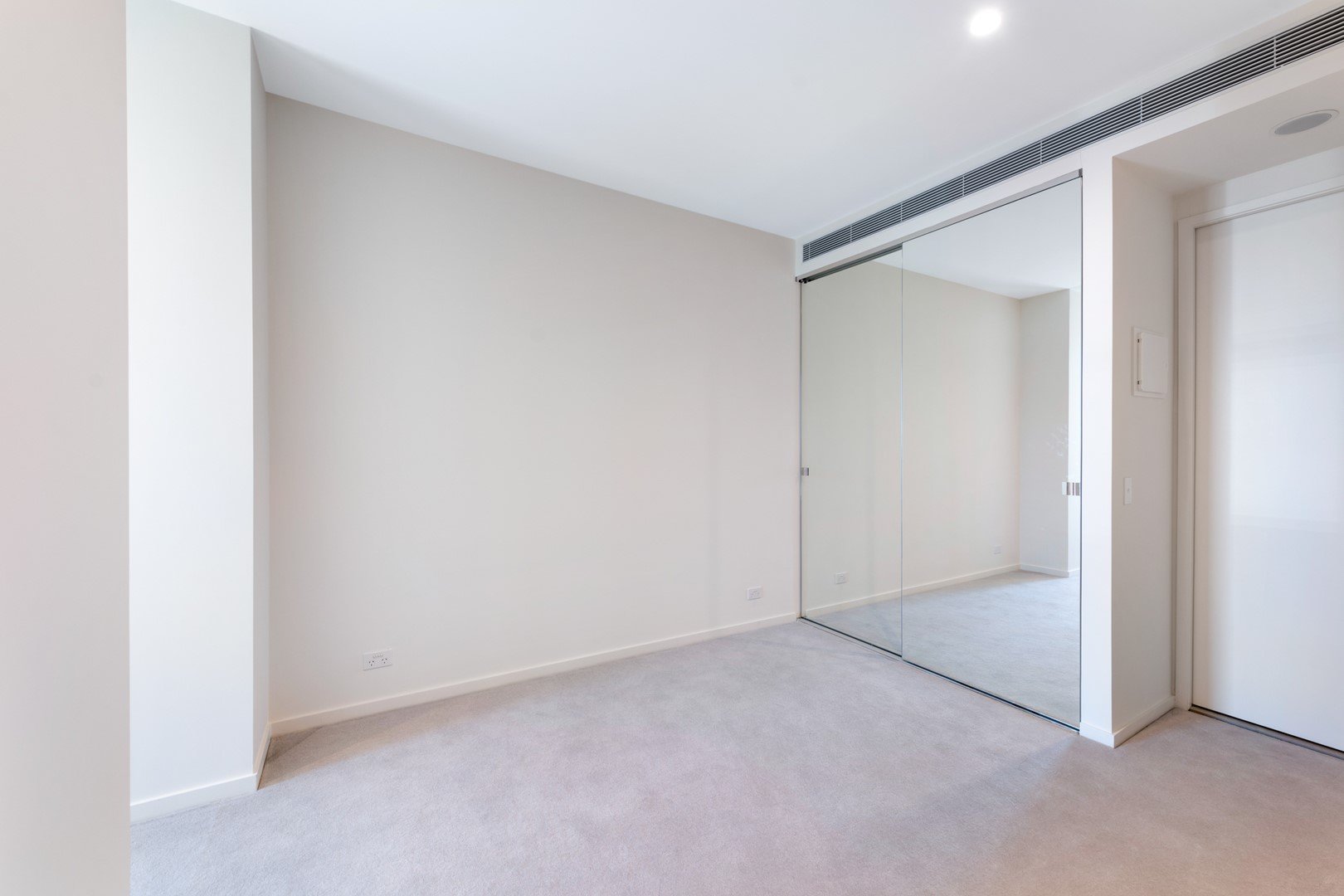 4001/70 Southbank Boulevard, Southbank image 10