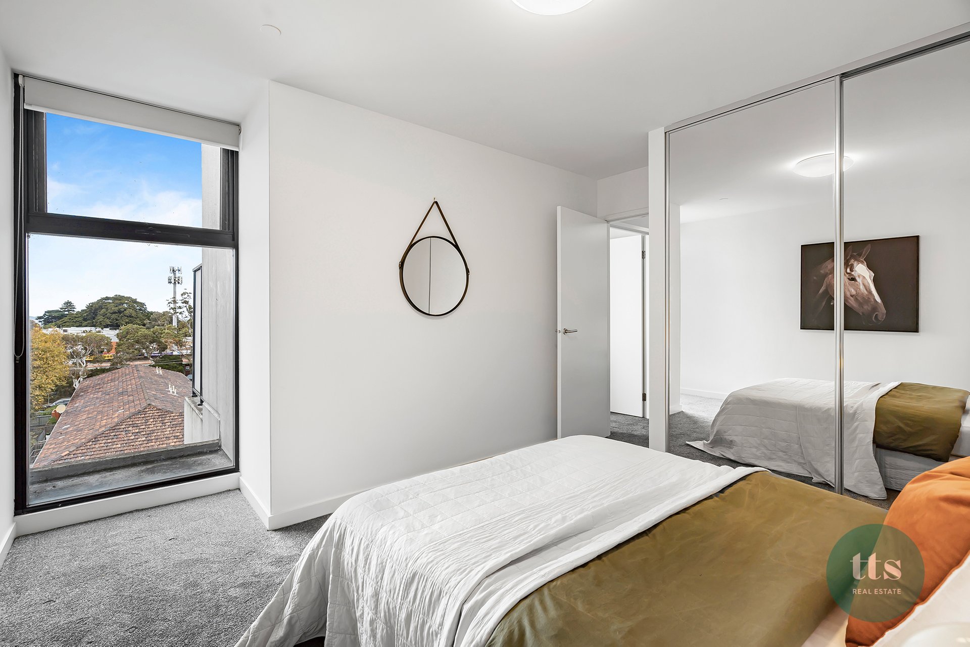 401/105 Pier Street, Altona image 6