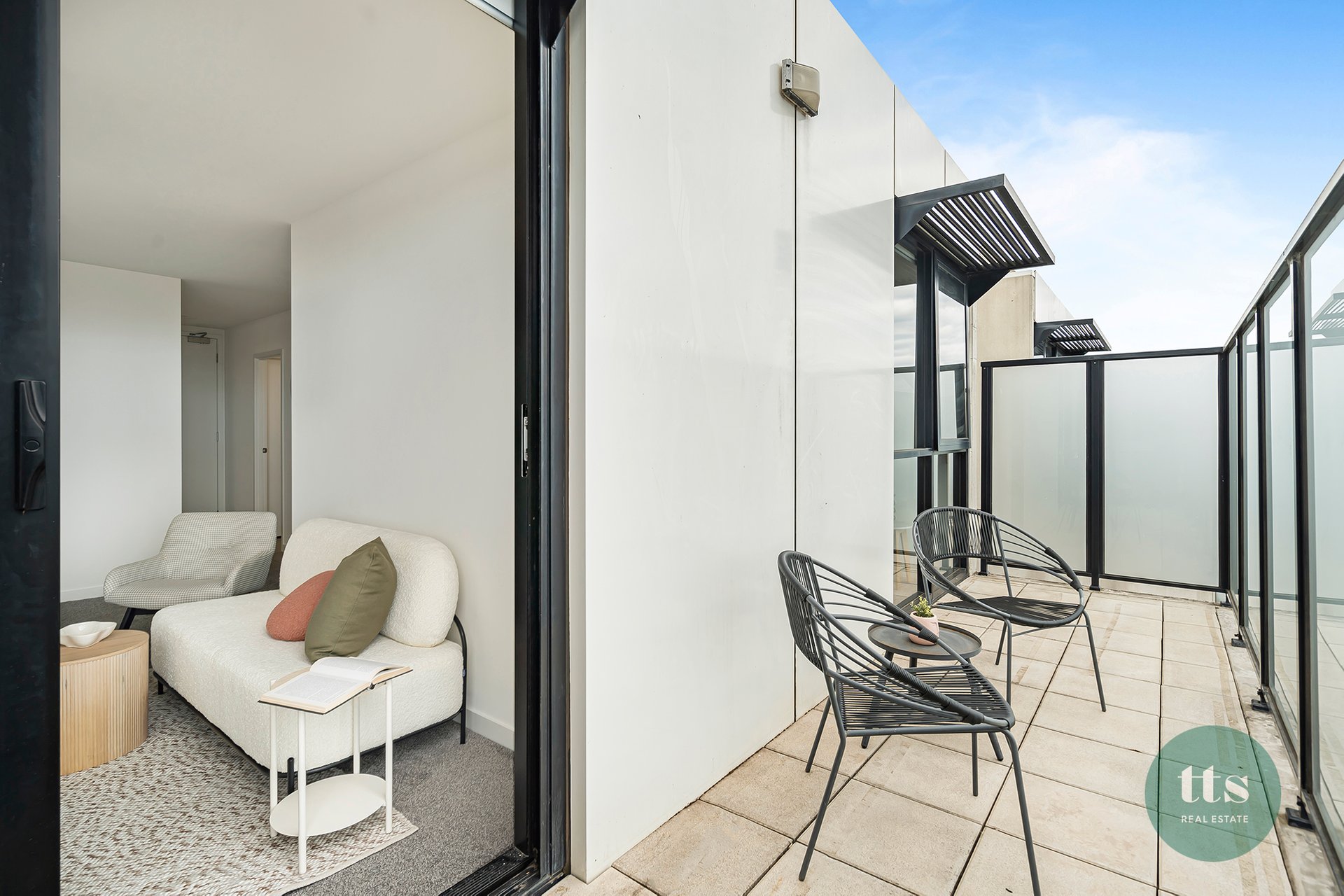 401/105 Pier Street, Altona image 10