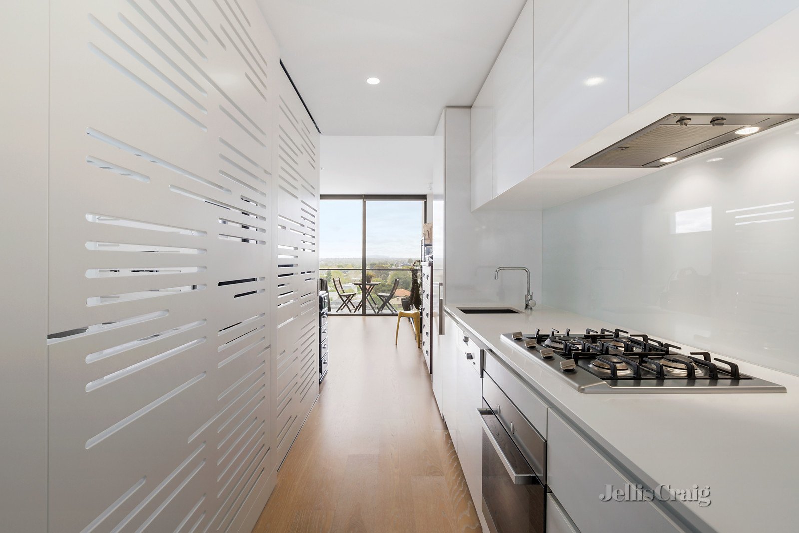 401/14 Elizabeth Street, Malvern image 3