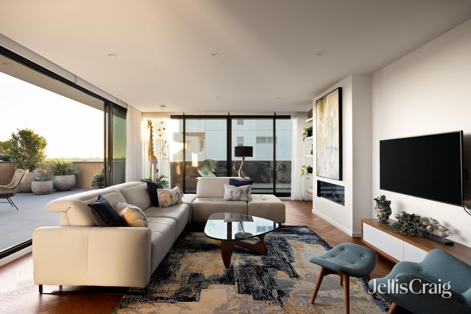 401/19 Frederick Street, Doncaster image 5