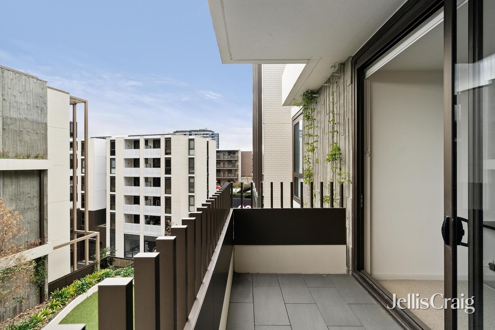 401/2 Caulfield Boulevard, Caulfield North image 8