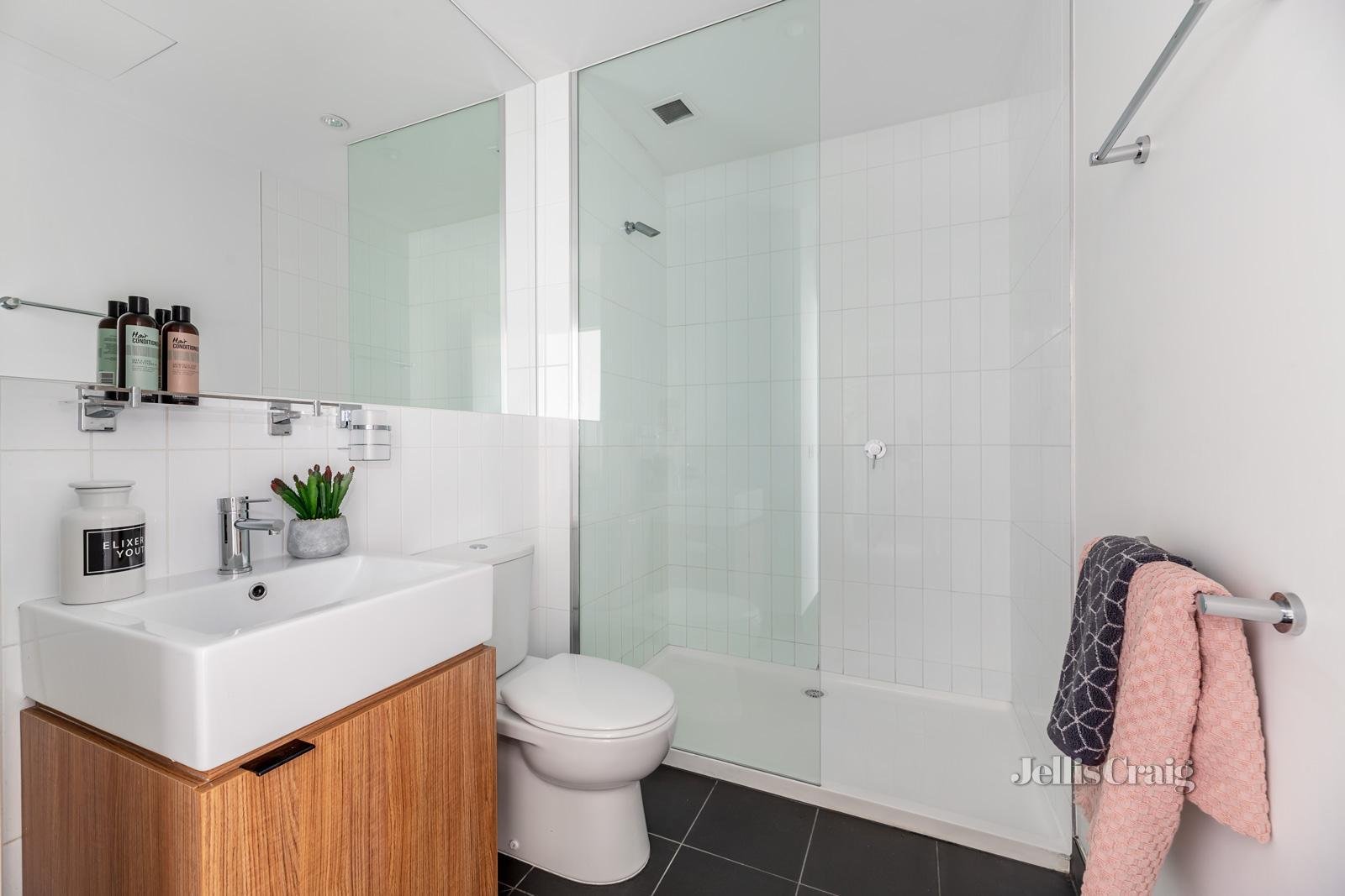 401/255 Racecourse Road, Kensington image 5