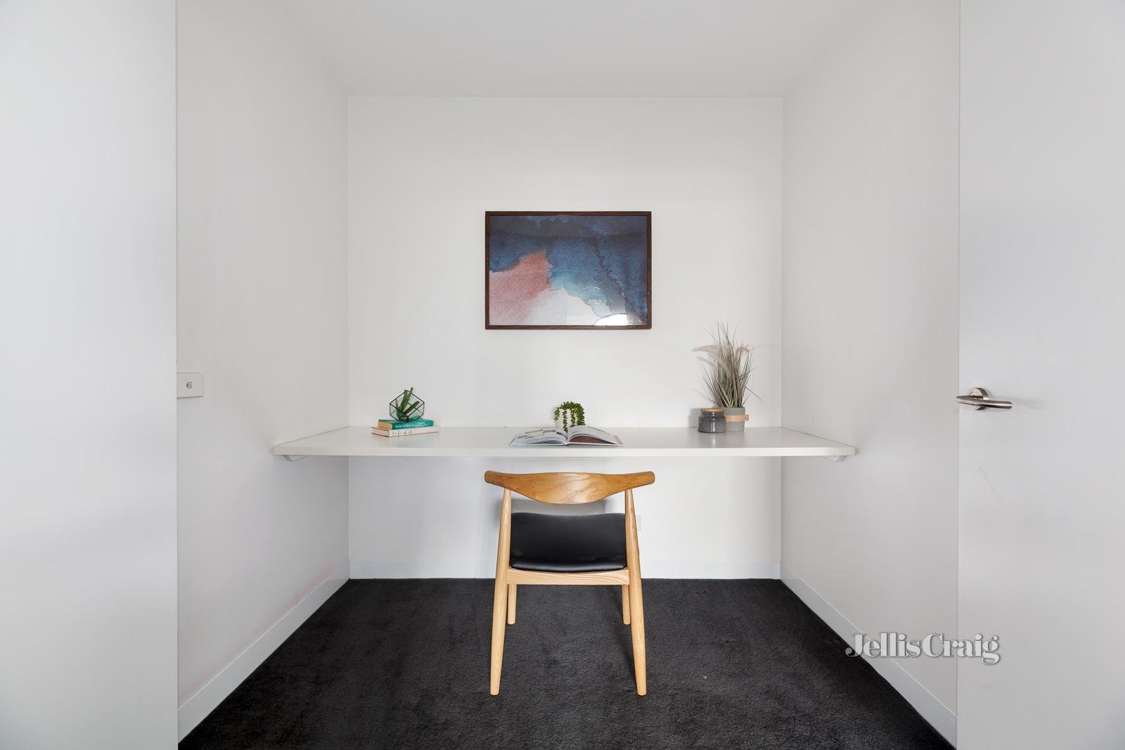 401/255 Racecourse Road, Kensington image 4