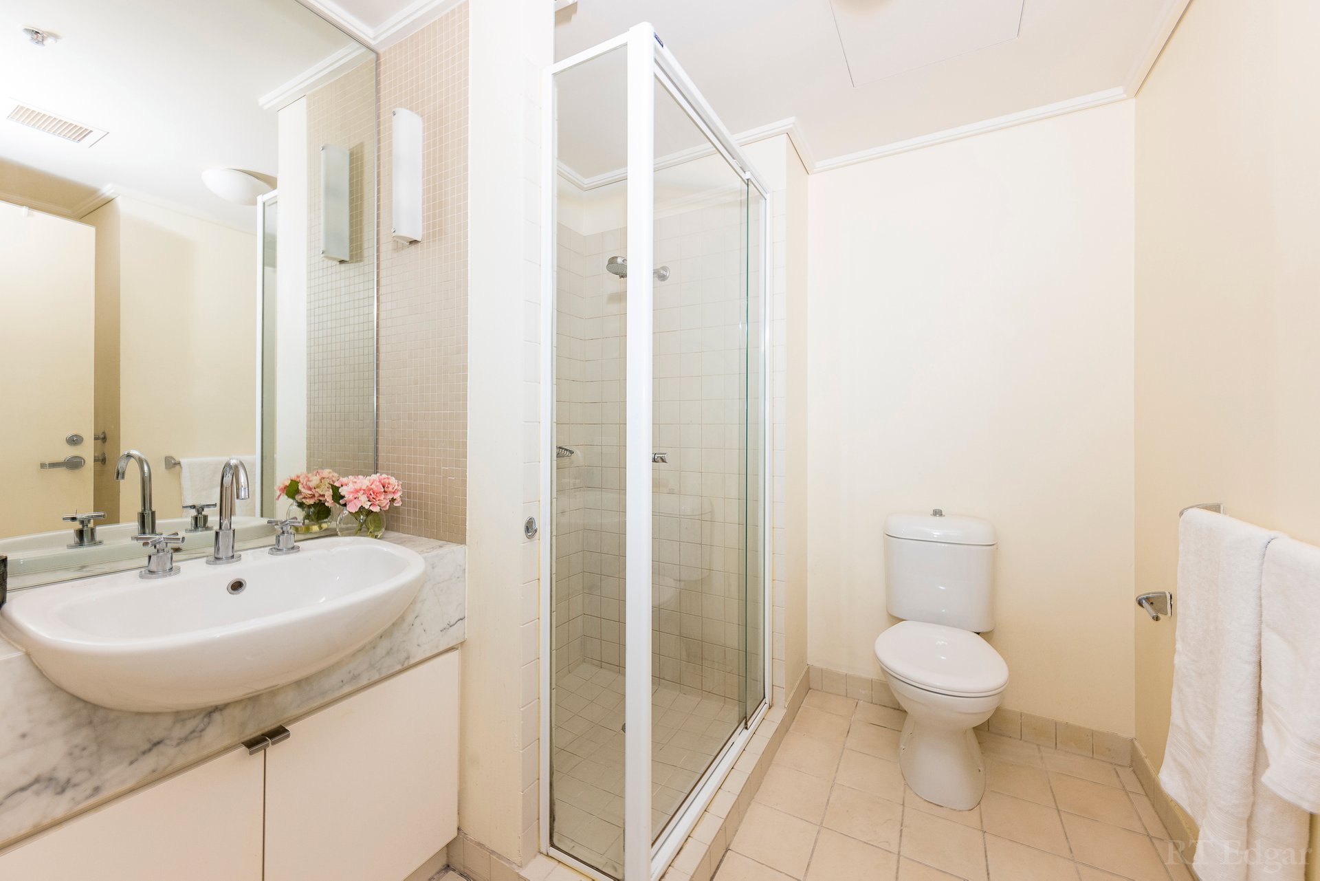 Property Gallery Thumbnail 5