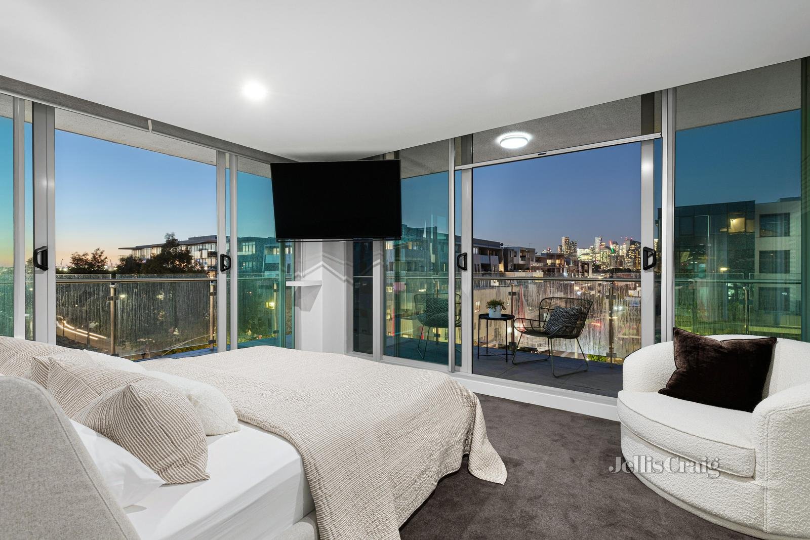 401/38 Nott Street, Port Melbourne image 8